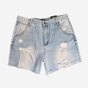 NWT Fn distressed shorts